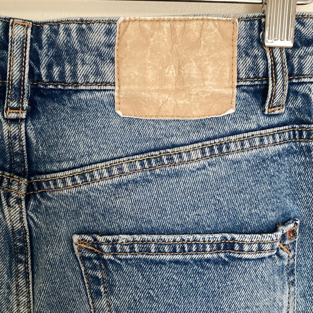 ZARA HIGH RISE JEANS - Picture 10 of 11